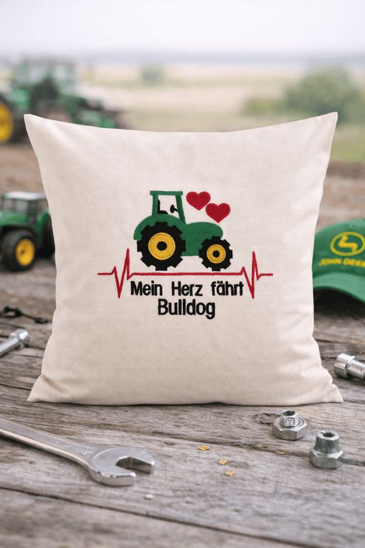 Kissenbezug Zierkissen 40x40 bestickt Baumwolle - Deko für Wohnzimmer Geschenk für Bulldogliebhaber & Traktorfahrer
